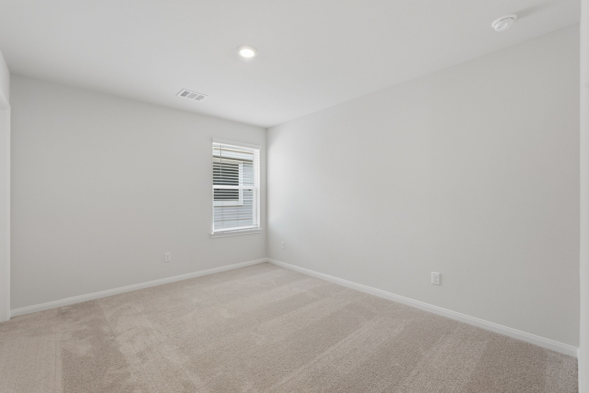 1360 Mount Blanc Path Conroe, TX 77301 - Photo 25 of 50 Gallery Image 25