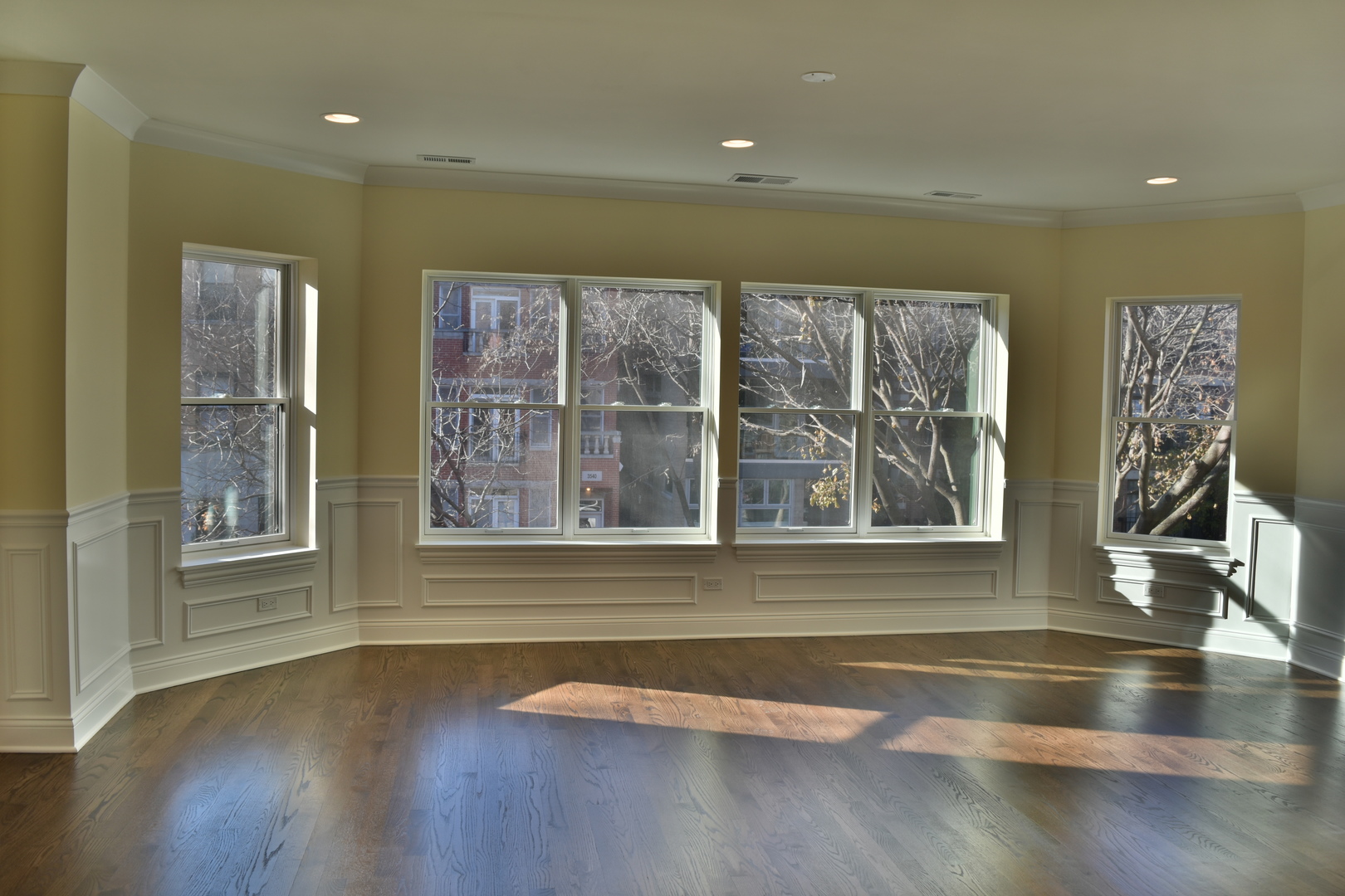 3541 North Reta Avenue, Unit 3 Chicago, IL 60657 - Photo 20 of 27