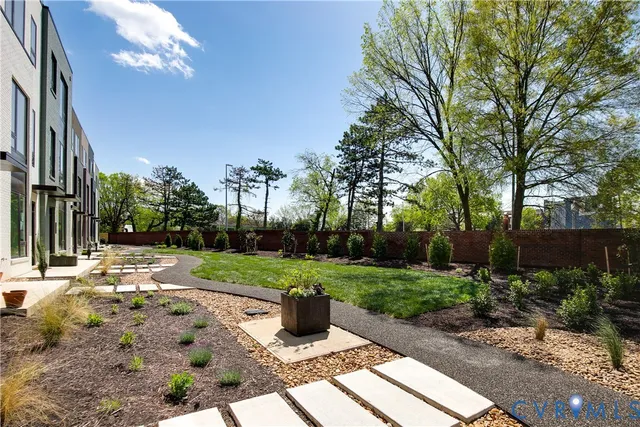 $955,000 | 217 South Stafford Avenue, Richmond, VA 23220