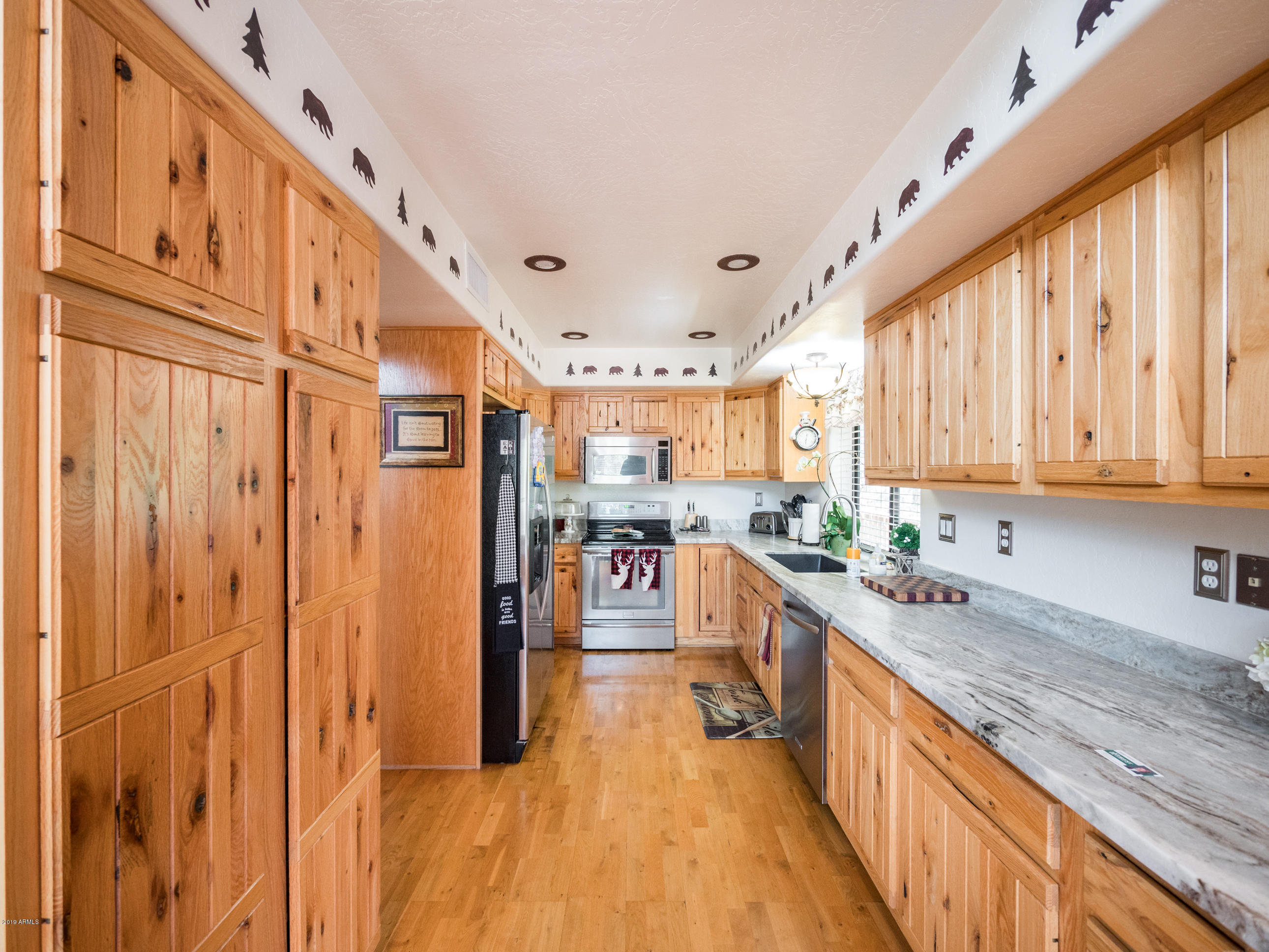3743 Whispering Pines Road Pine, AZ 85544 - Photo 13 of 29 Kitchen with Natural Stone Counters