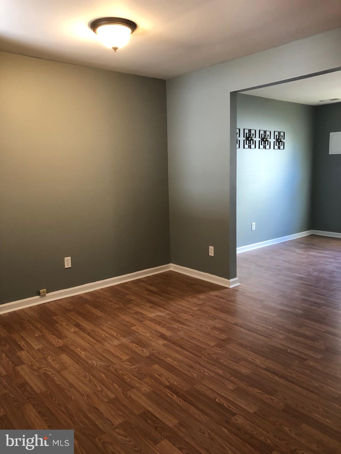 13021 Townsend Road, Unit B1 Philadelphia, PA 19154 - Photo 4 of 18 Dinning Room