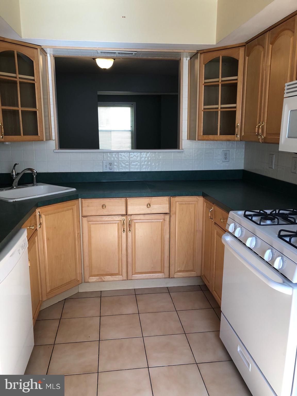 13021 Townsend Road, Unit B1 Philadelphia, PA 19154 - Photo 6 of 18 Remodeled Kitchen