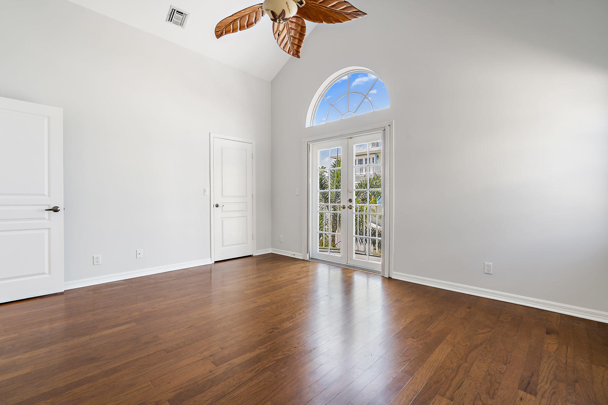 148 Key Lane Jupiter, FL 33477 - Photo 17 of 68 016-148KeyLn-Jupiter-FL-small