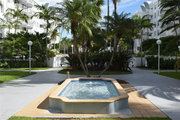 a view of a yard