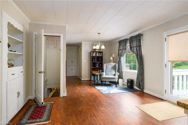 $319,000 | 700 Windsor Avenue, Lexington, NC 27292