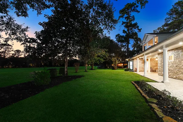 $798,700 | 13115 Mission Valley Drive, Houston, TX 77069