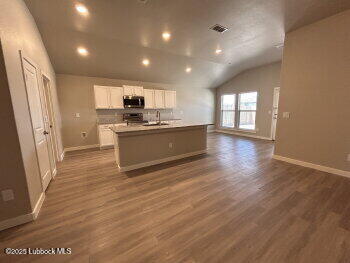 2010 135th Street Lubbock, TX 79423 - Photo 3 of 13 small (15)