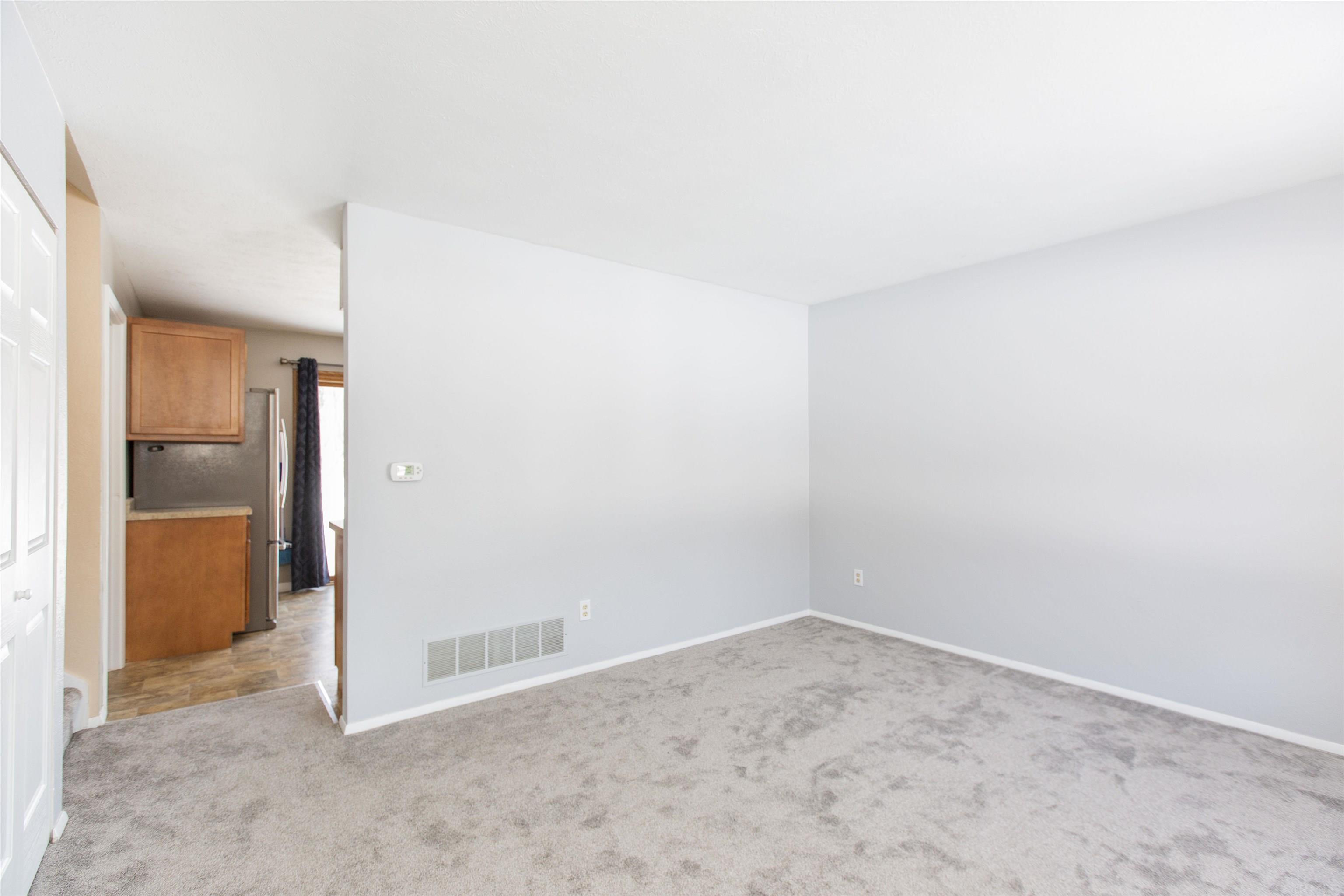 51870 Currant Road Granger, IN 46530 - Photo 5 of 28