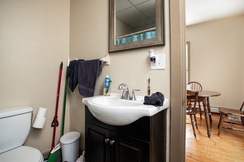 175 Winthrop Street Fall River, MA 02721 - Photo 21 of 35