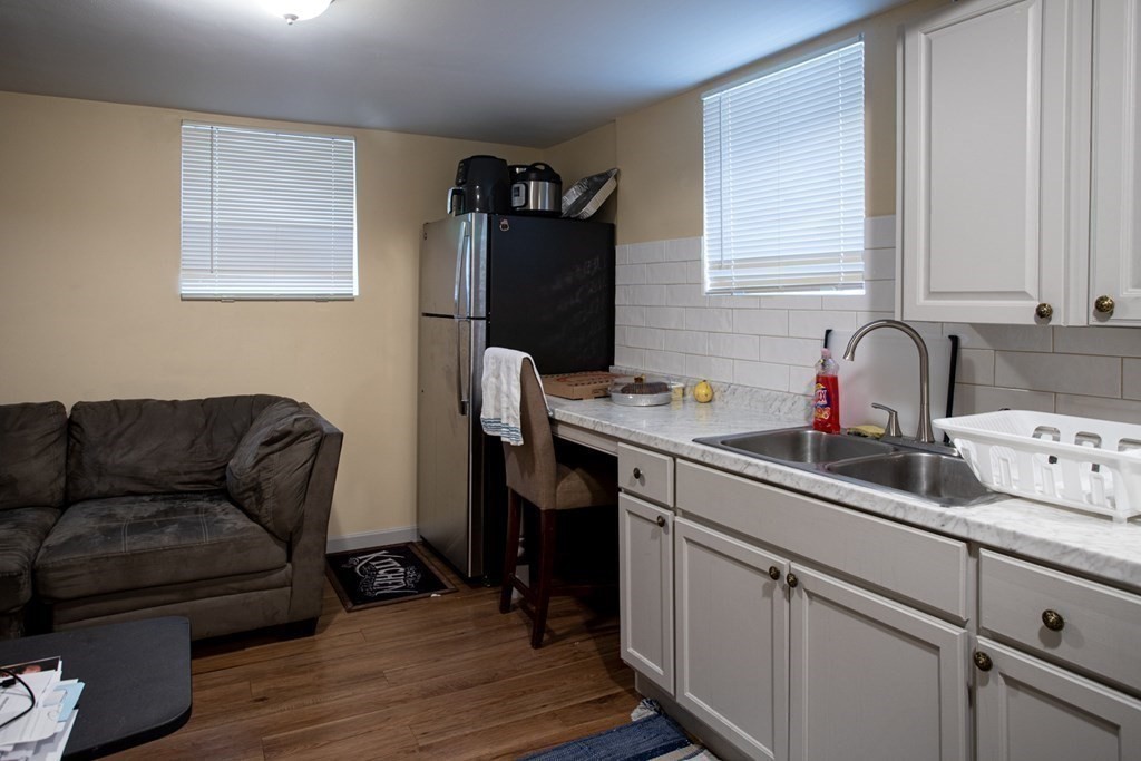 175 Winthrop Street Fall River, MA 02721 - Photo 33 of 35