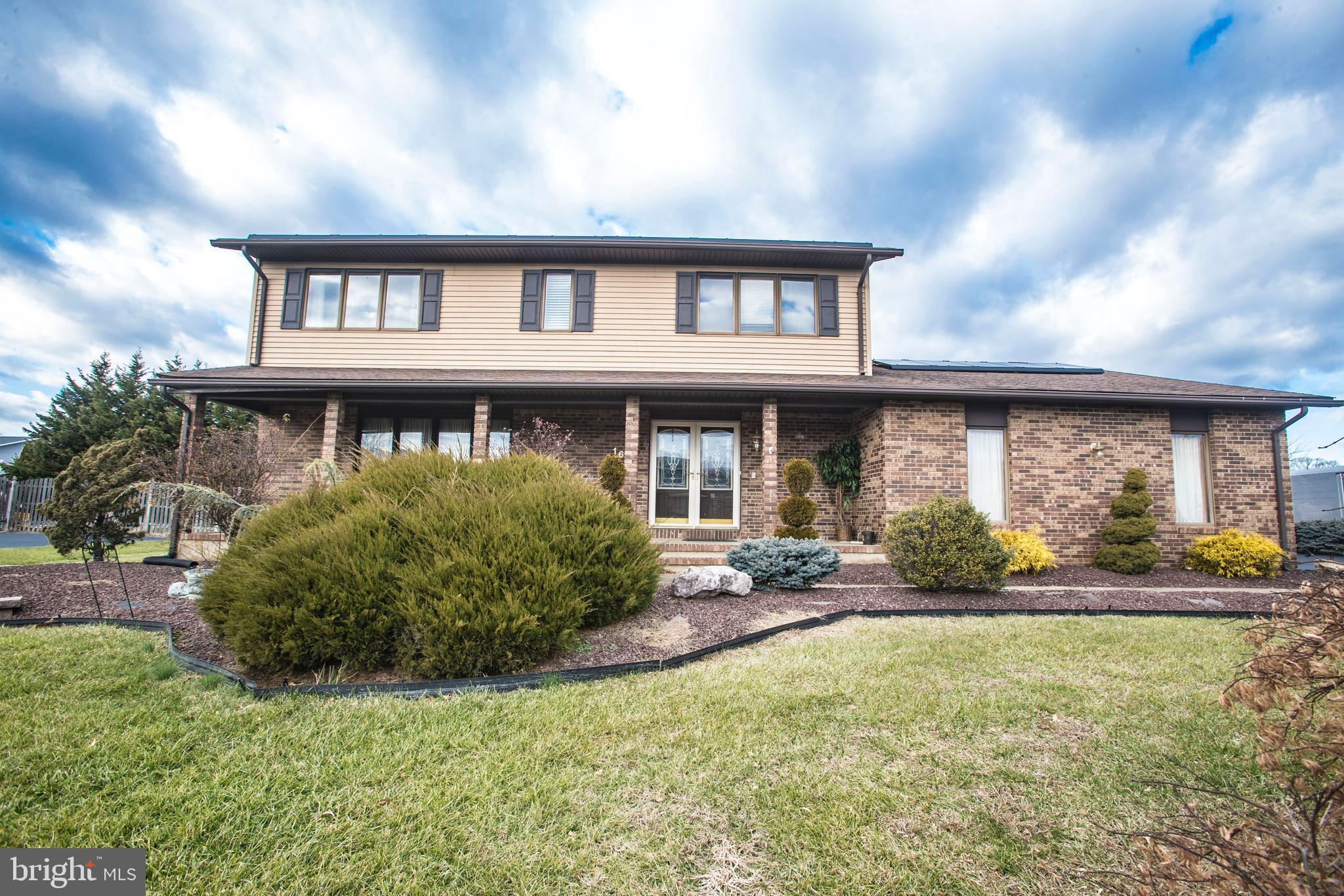 16 Baggaley Road Trenton, NJ 08690 - Photo 3 of 62