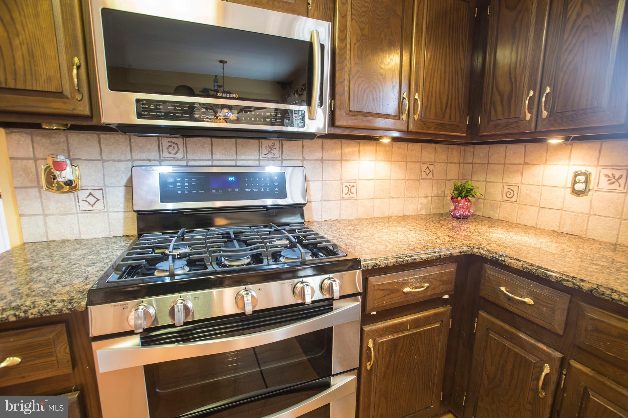 16 Baggaley Road Trenton, NJ 08690 - Photo 29 of 62