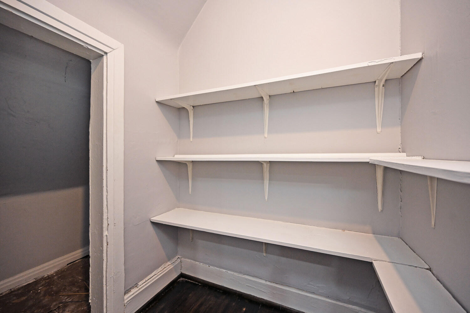 229 Riverside Drive, Unit 1F Covington, KY 41011 - Photo 20 of 40 229RiversideDr1F_28