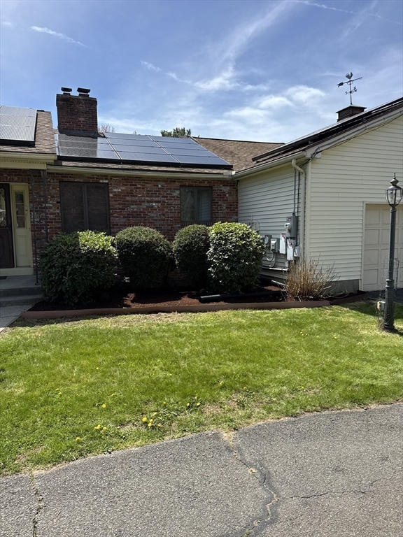 53 Hampden Road East Longmeadow, MA 01028 - Photo 4 of 32