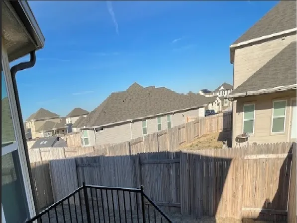 $2,250 | 125 Sungrove Trail, Georgetown, TX 78628