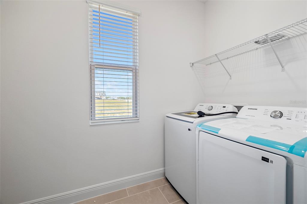 7247 Rolling Leaf Road Groveland, FL 34736 - Photo 9 of 19 Laundry Room