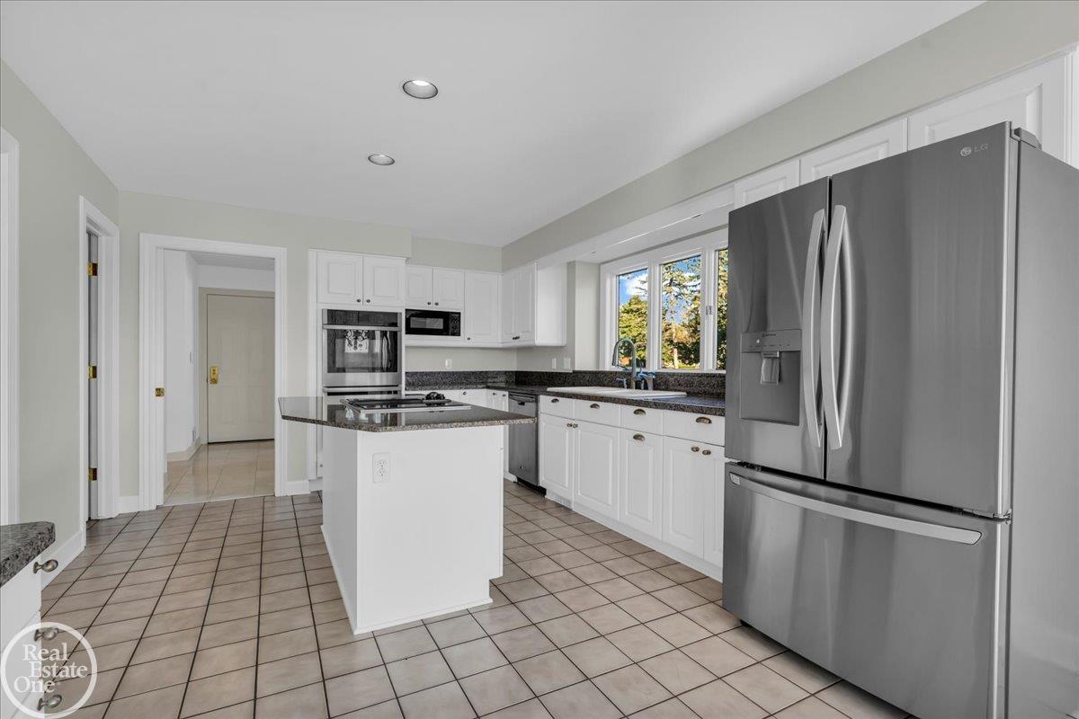 770 North Riverside Avenue St. Clair, MI 48079 - Photo 46 of 52