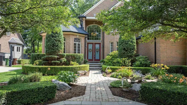 $769,900 | 13046 Partridge Run, Utica, MI 48315