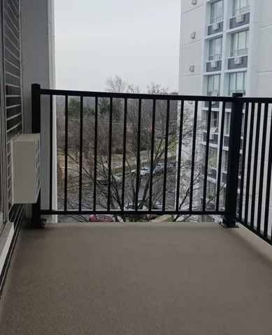 $2,600 | 8801 West Golf Road, Unit 6B, Niles, IL 60714