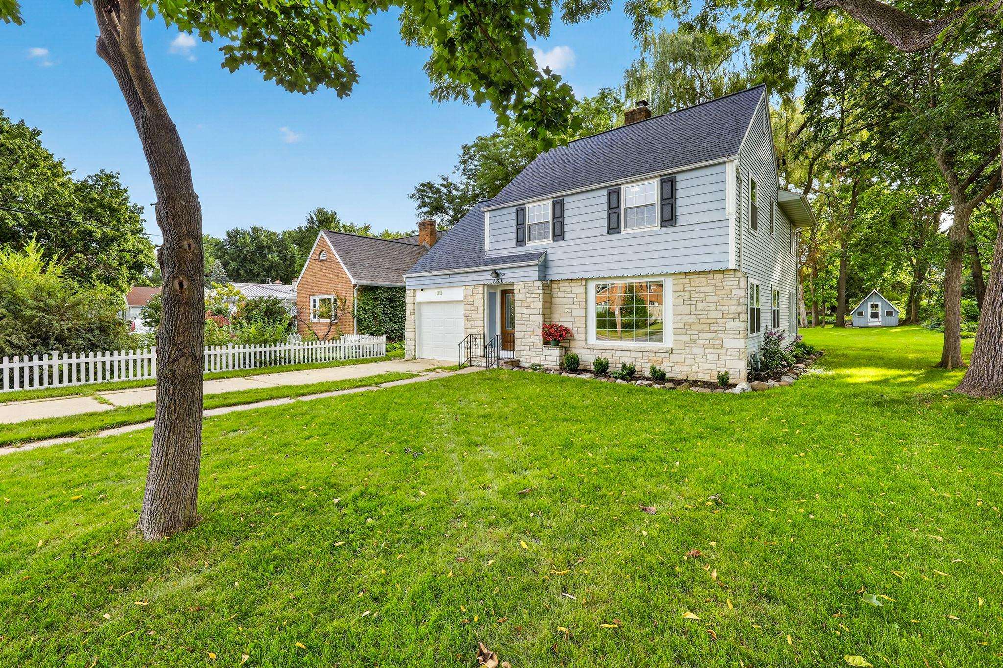 181 Union Street Sun Prairie, WI 53590 - Photo 2 of 44 Gallery Image 2