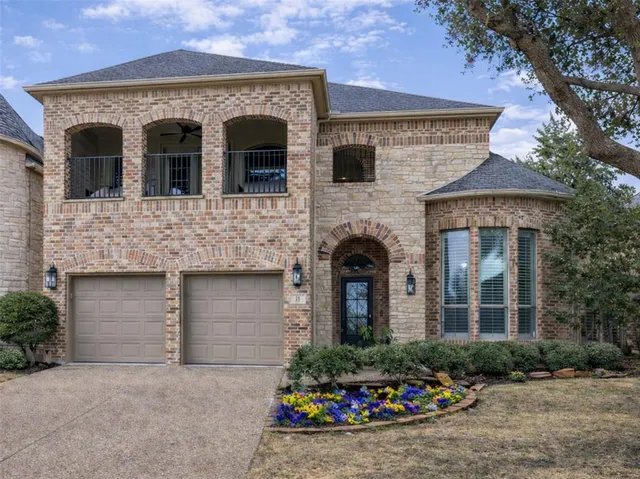 $819,900 | 28 Clear Pond Drive, Frisco, TX 75034