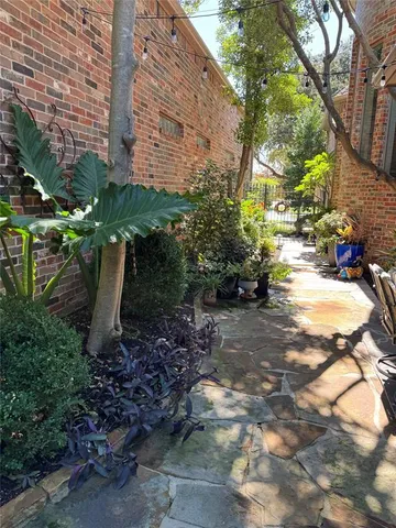 $819,900 | 28 Clear Pond Drive, Frisco, TX 75034