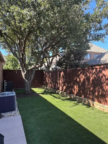 $819,900 | 28 Clear Pond Drive, Frisco, TX 75034