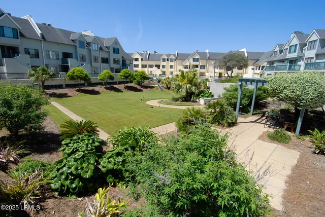 $378,500 | 621 Newhaven Court, Unit 621, Fripp Island, SC 29920