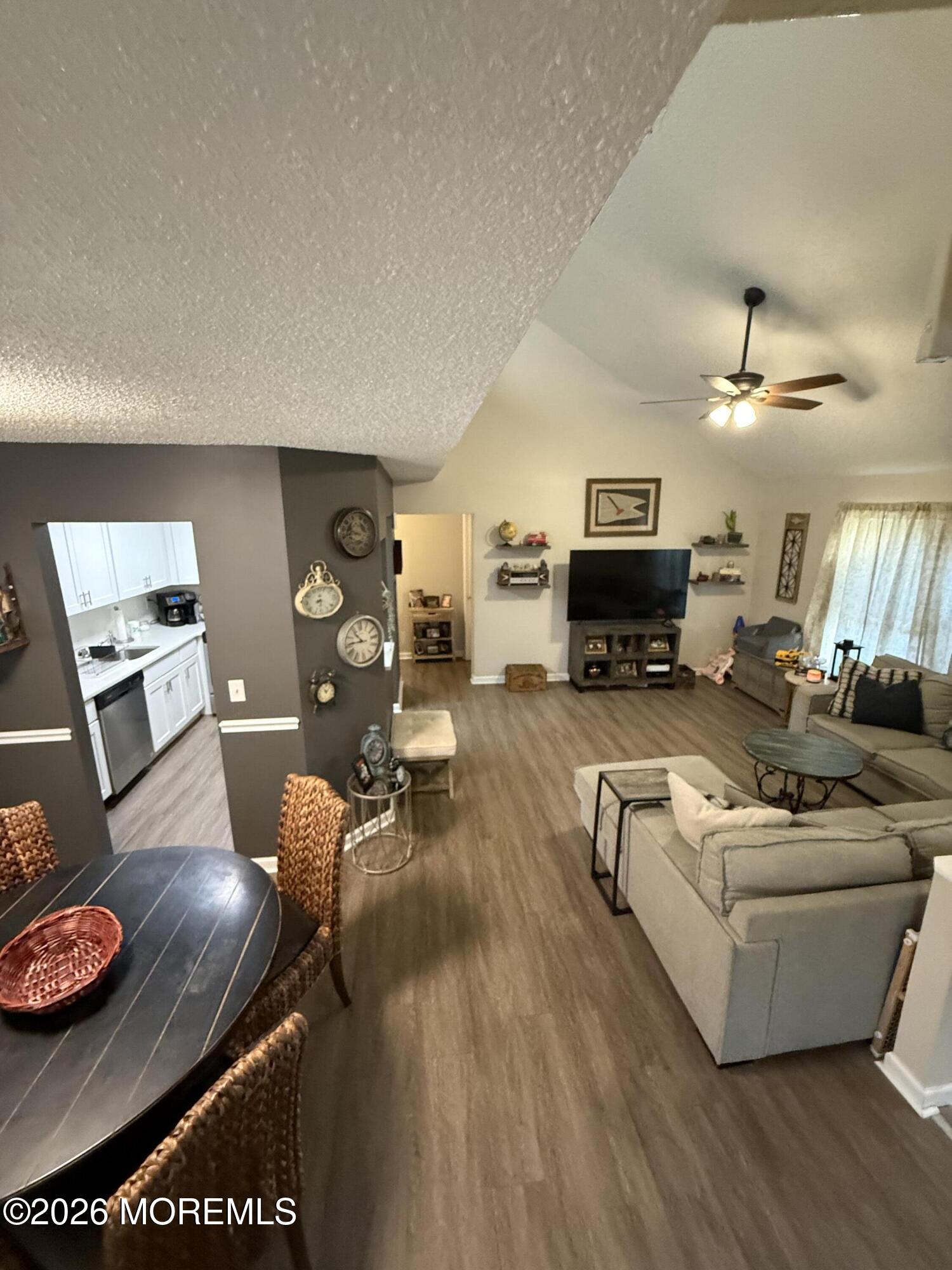 84 Azalea Circle Jackson, NJ 08527 - Photo 11 of 29 Dining/Living