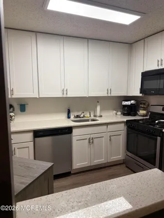 $295,000 | 84 Azalea Circle, Jackson, NJ 08527