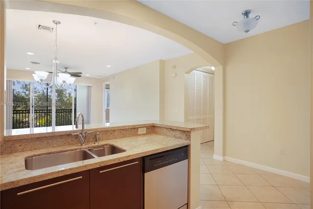 $2,500 | 2900 Northwest 125th Avenue, Unit 3315, Sunrise, FL 33323