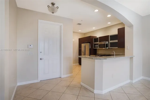 $2,500 | 2900 Northwest 125th Avenue, Unit 3315, Sunrise, FL 33323