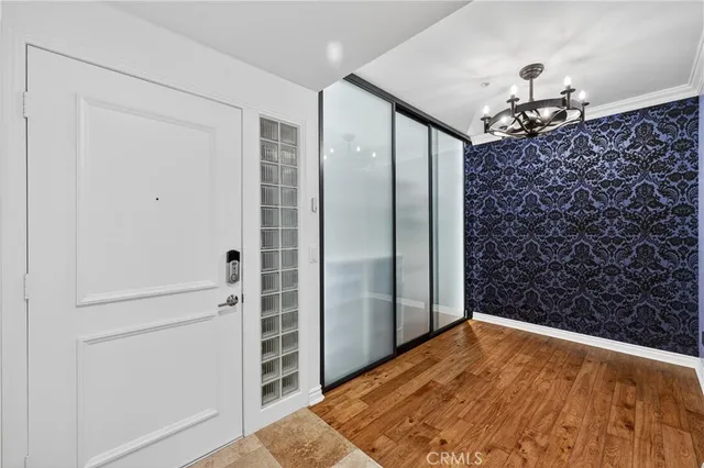 a view of empty room