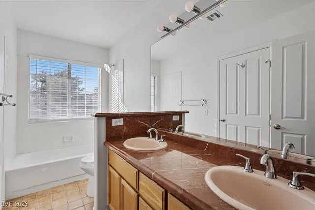 $2,250 | 8758 Arawana Place, Henderson, NV 89074