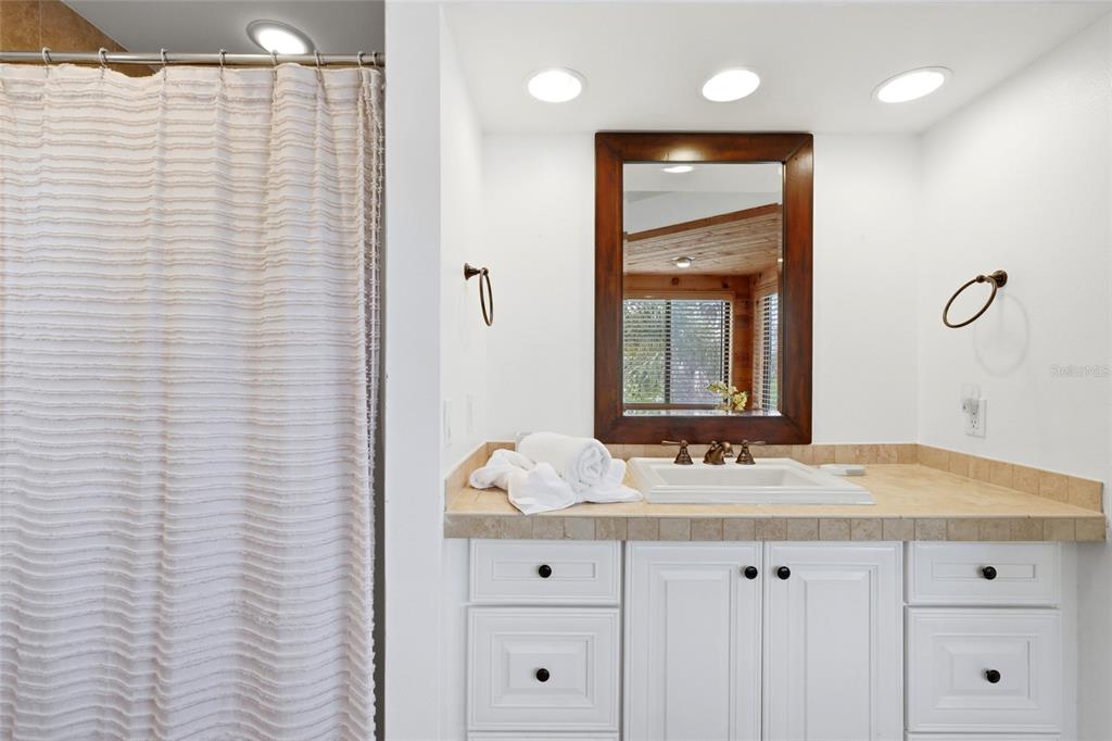 727 Jacaranda Road Anna Maria, FL 34216 - Photo 23 of 44