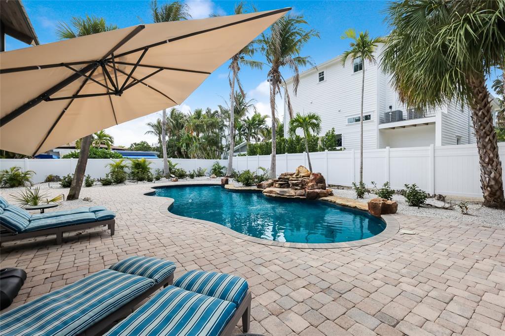 727 Jacaranda Road Anna Maria, FL 34216 - Photo 37 of 44