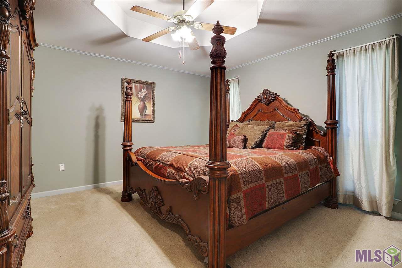 13189 Lambert Road Gonzales, LA 70737 - Photo 8 of 14 Gallery Image 8