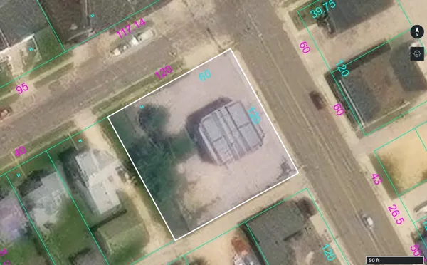 $30,000 | 220 North Galena Avenue, Freeport, IL 61032