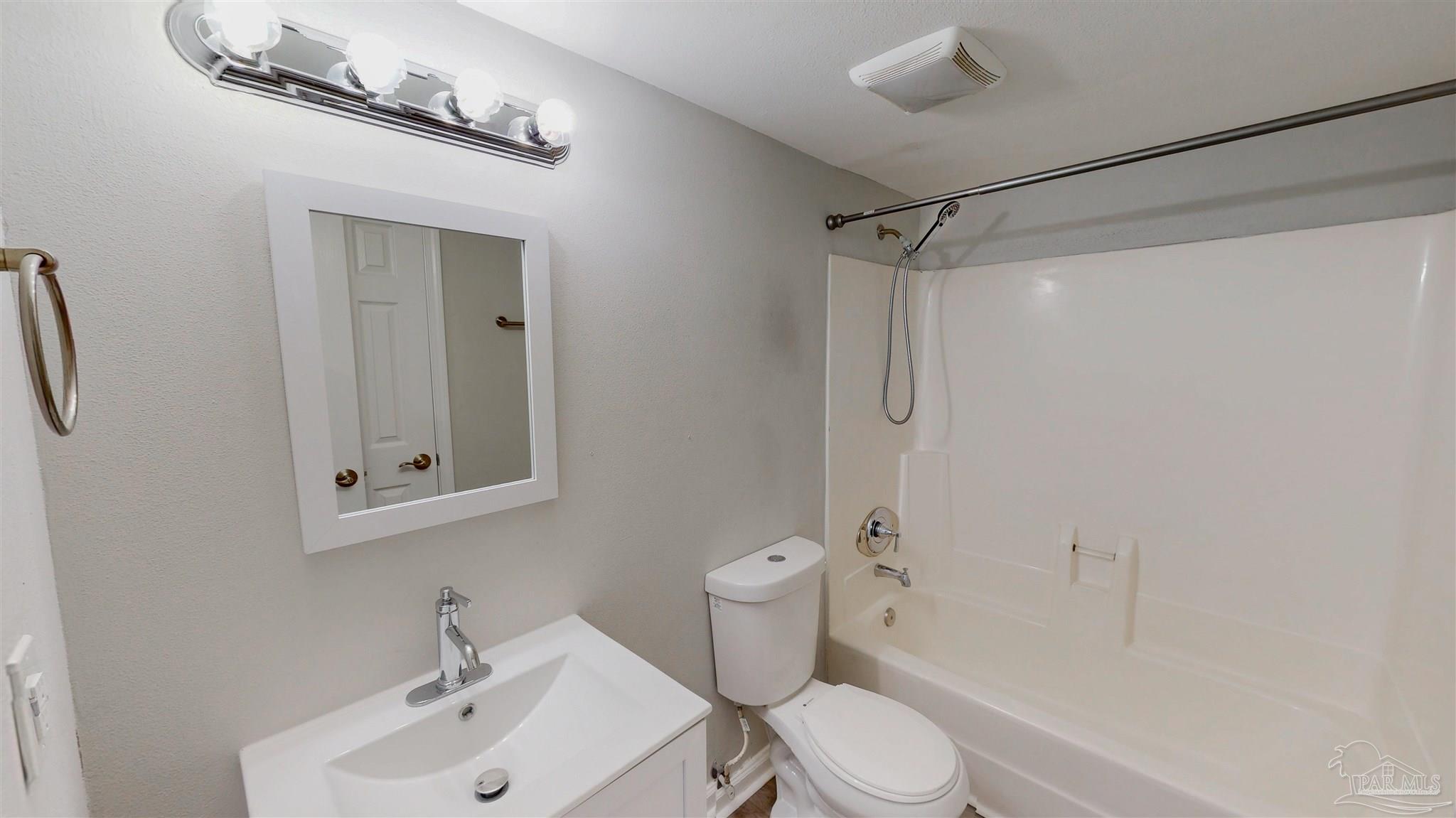 7200 Sharp Reef, Unit 2 Pensacola, FL 32507 - Photo 13 of 29