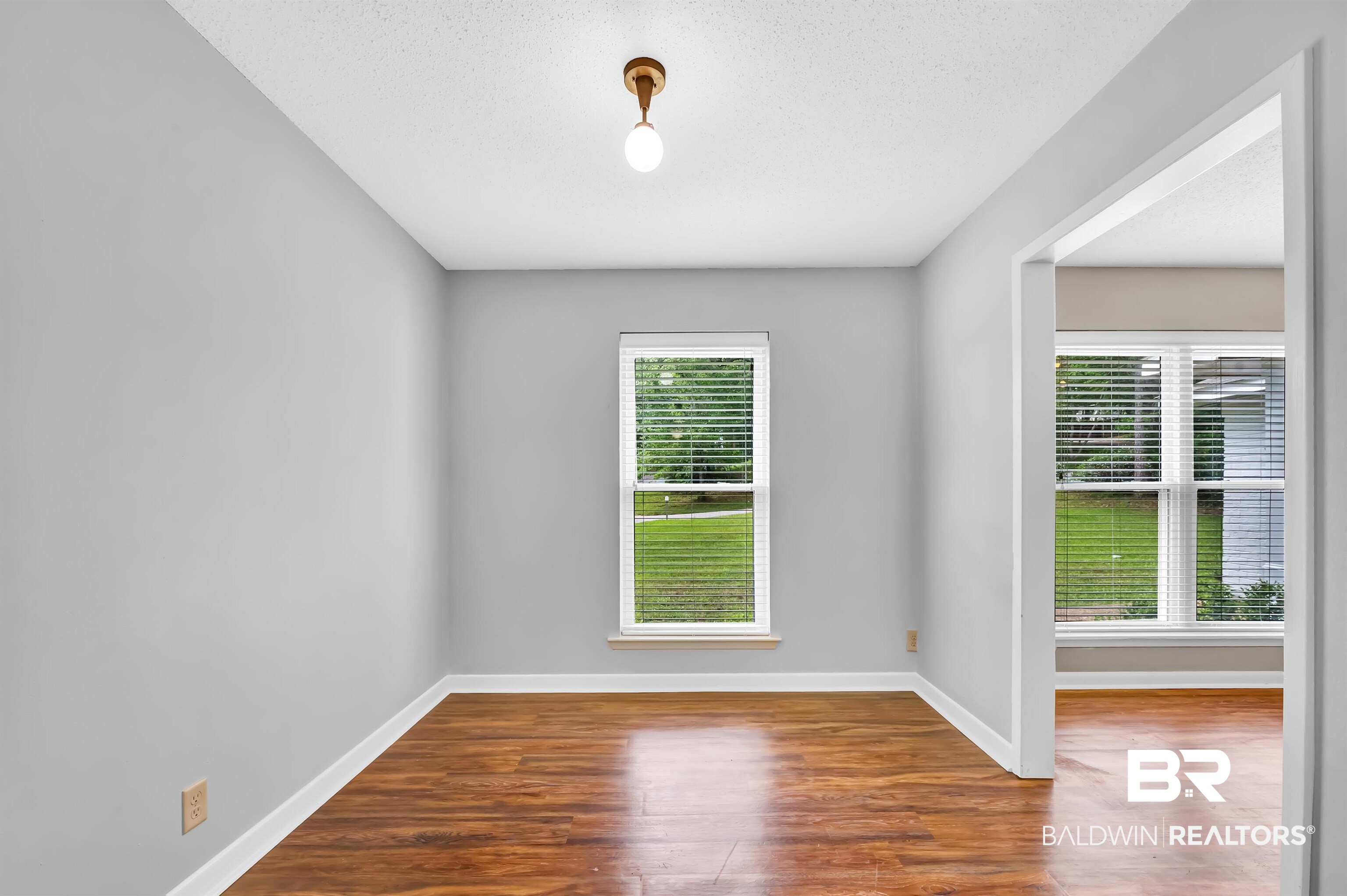 28 Caisson Trace Spanish Fort, AL 36527 - Photo 8 of 51 Dining room