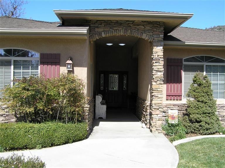 27881 Bear Valley Road Tehachapi, CA 93561 - Photo 1 of 81 Gallery Image 1