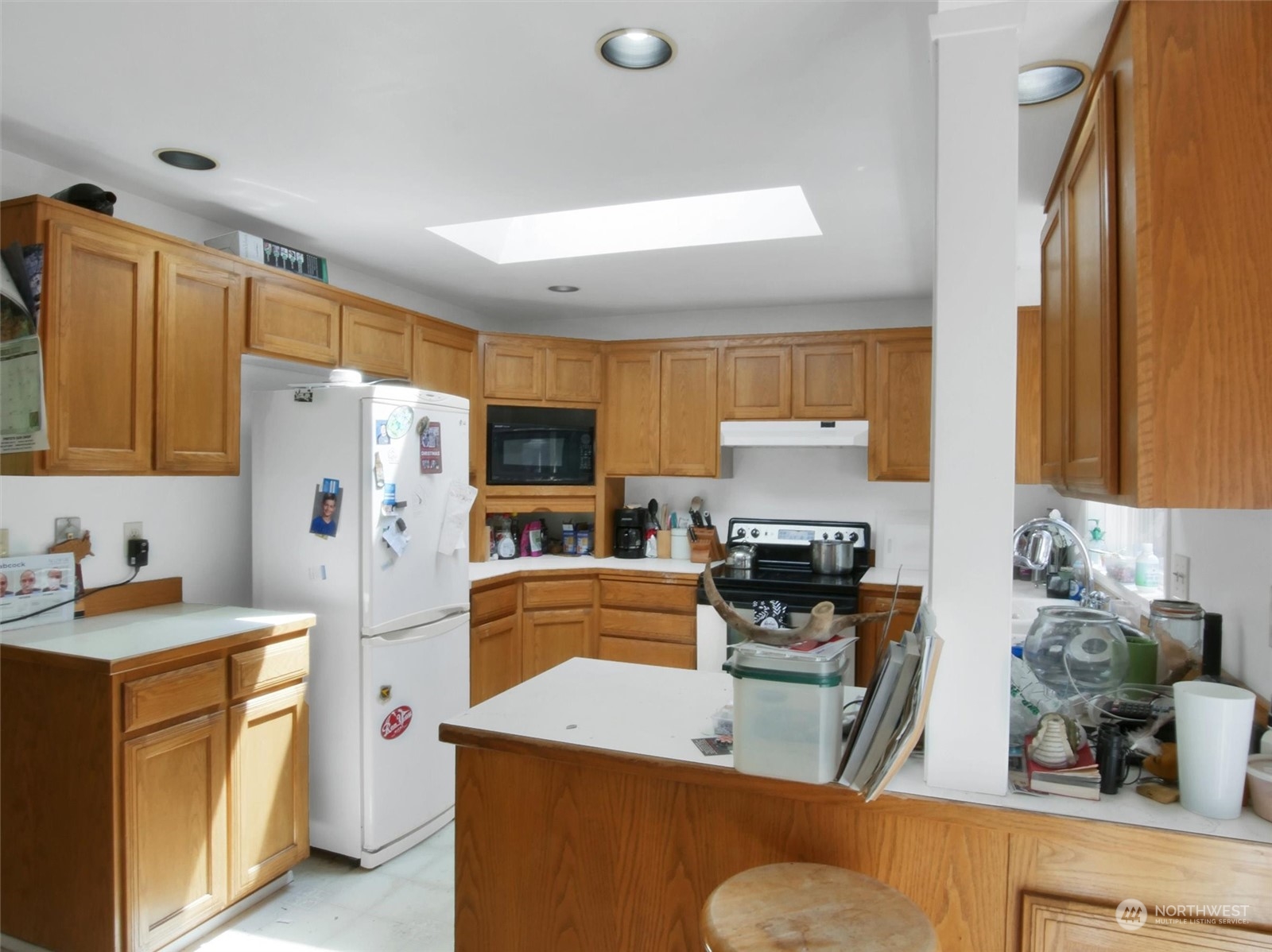 14219 169th Avenue Southeast Renton, WA 98059 - Photo 11 of 38 Gallery Image 11