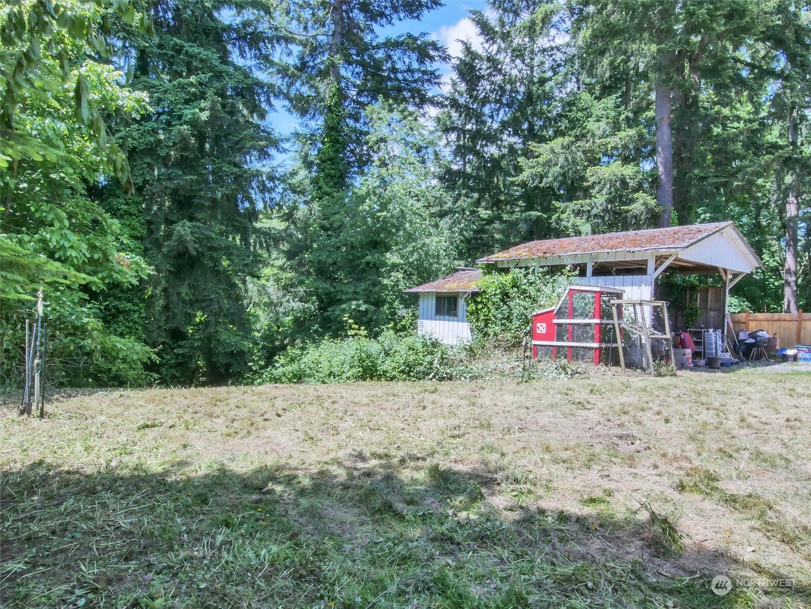 14219 169th Avenue Southeast Renton, WA 98059 - Photo 21 of 38 Gallery Image 21
