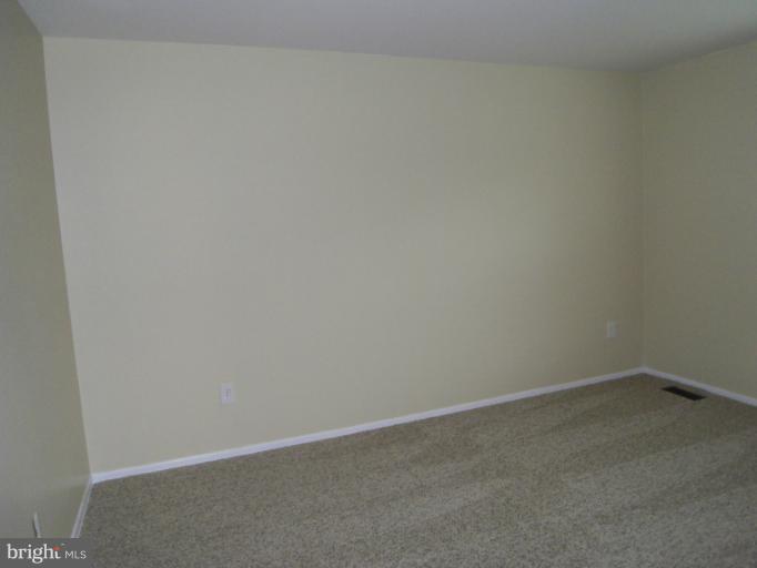 1310 East Beech Road Sterling, VA 20164 - Photo 4 of 12 Bedroom