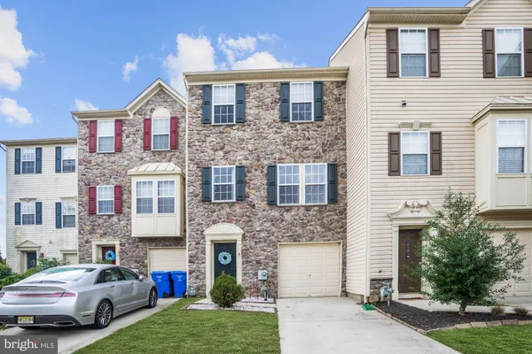 $330,000 | 8 Shoemaker Drive, Swedesboro, NJ 08085