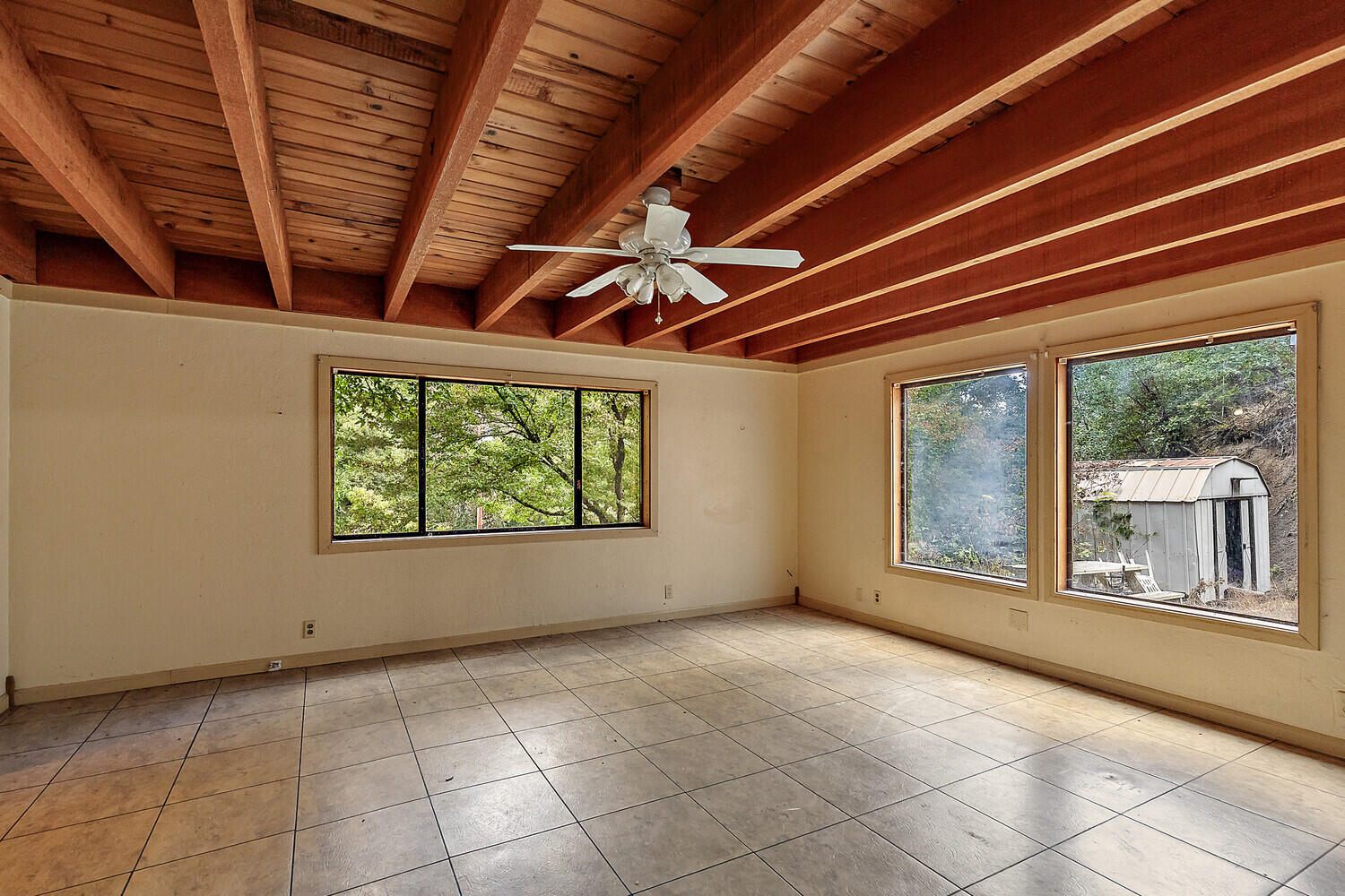 685 Jacksonville Reservoir Road Jacksonville, OR 97530 - Photo 21 of 49 19