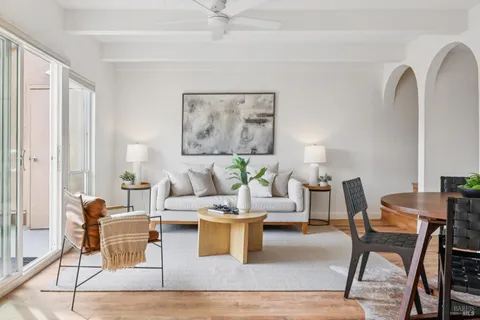 $425,000 | 1542 Center Road, Unit 103, Novato, CA 94947