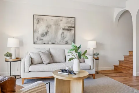 $425,000 | 1542 Center Road, Unit 103, Novato, CA 94947