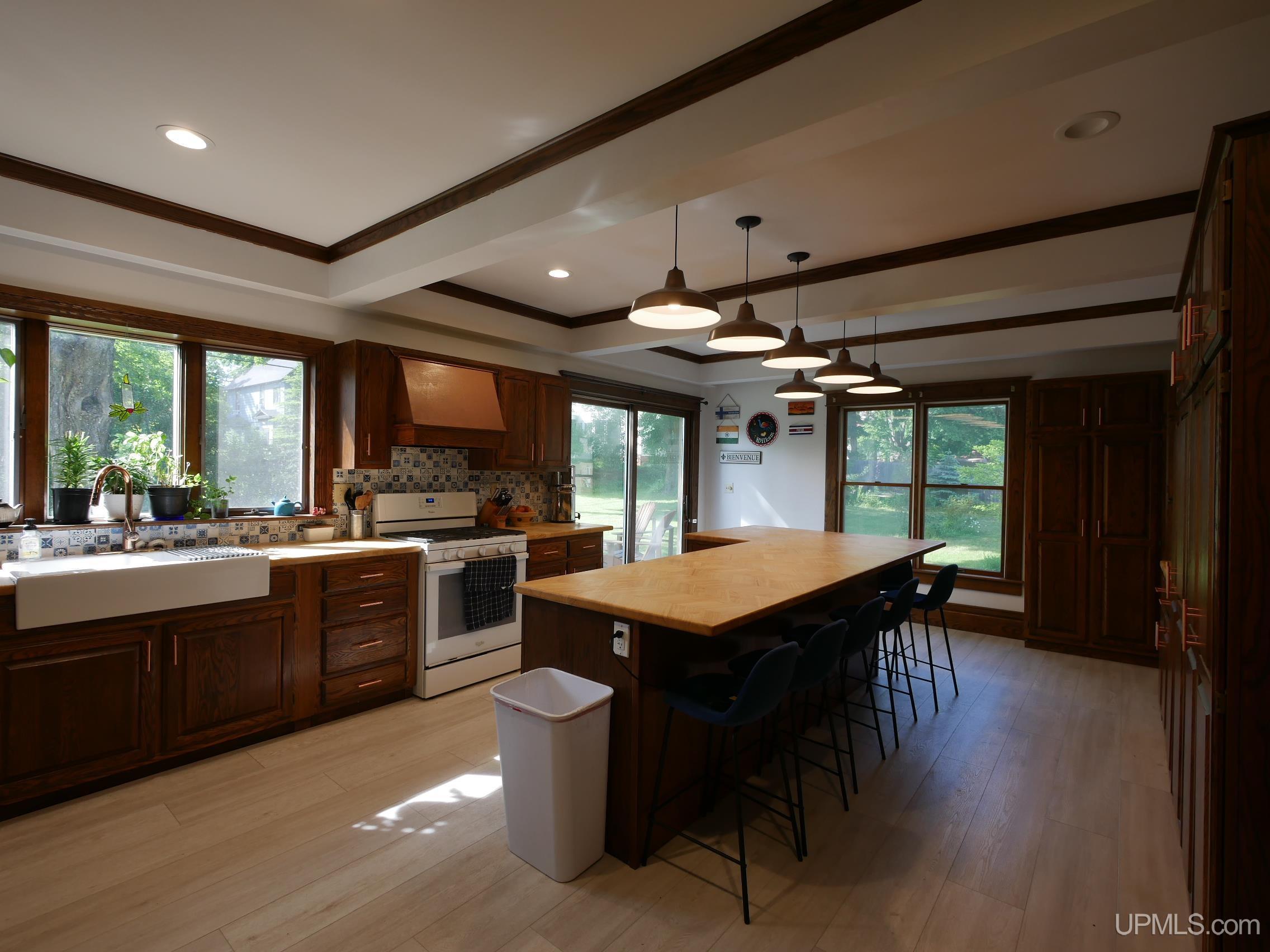 339 Pewabic Street Laurium, MI 49913 - Photo 20 of 91