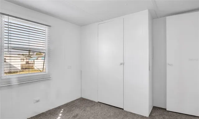 $1,695 | 209 50th Avenue Plaza East, Bradenton, FL 34203